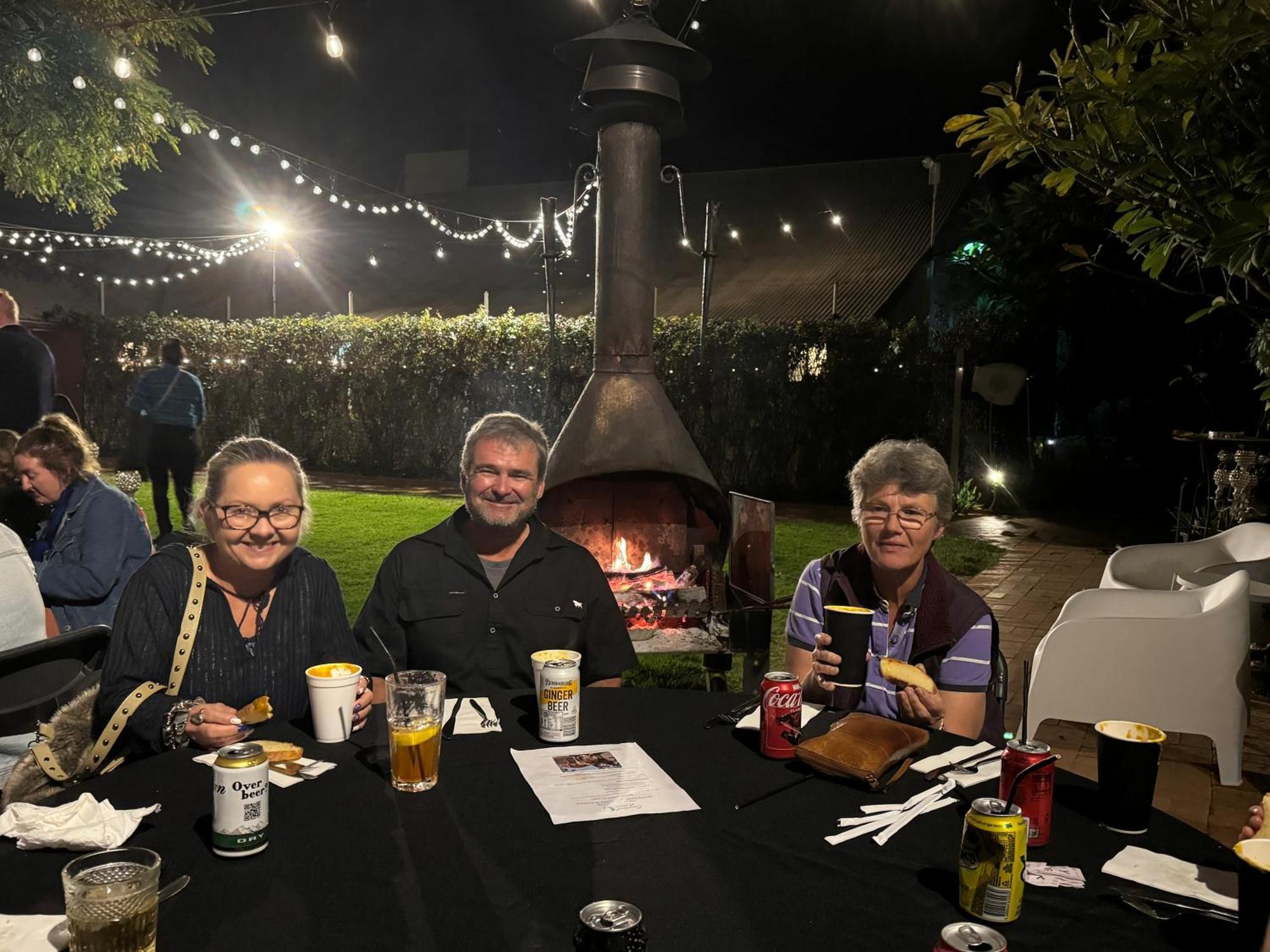 Club Boutique Hotel Cunnamulla Bagian luar foto