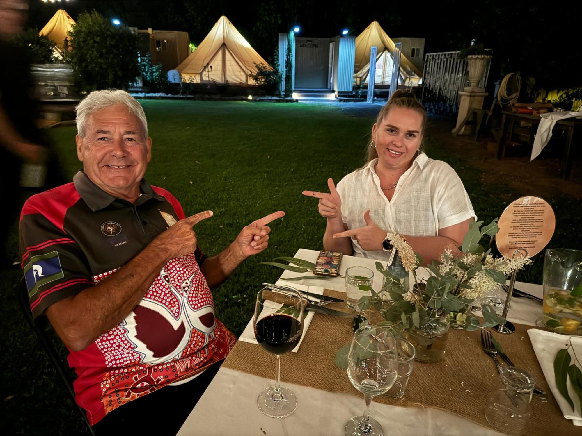 Club Boutique Hotel Cunnamulla Bagian luar foto